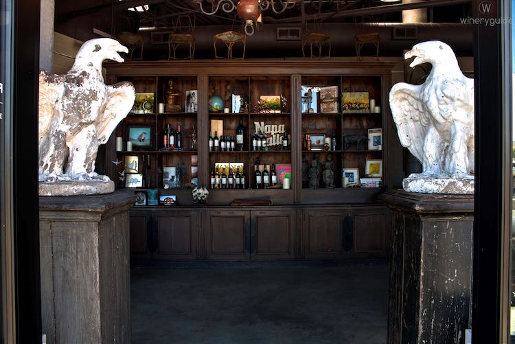 Blackbird Vineyards - RiverHouse, Oak Knoll District, Napa Valley