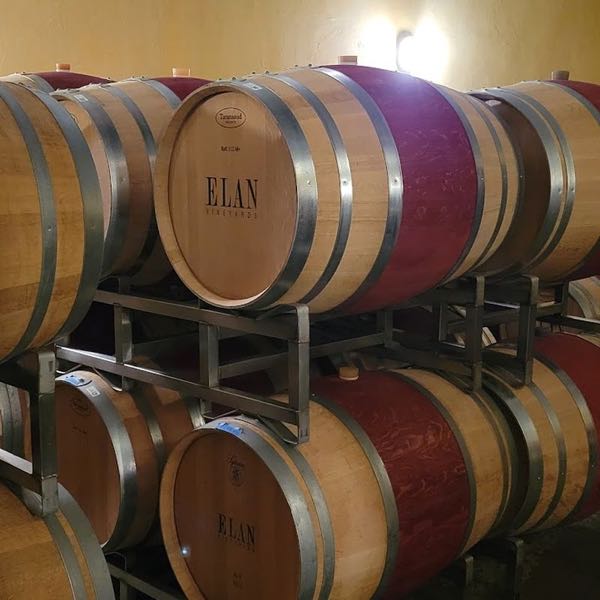 Elan Vineyards